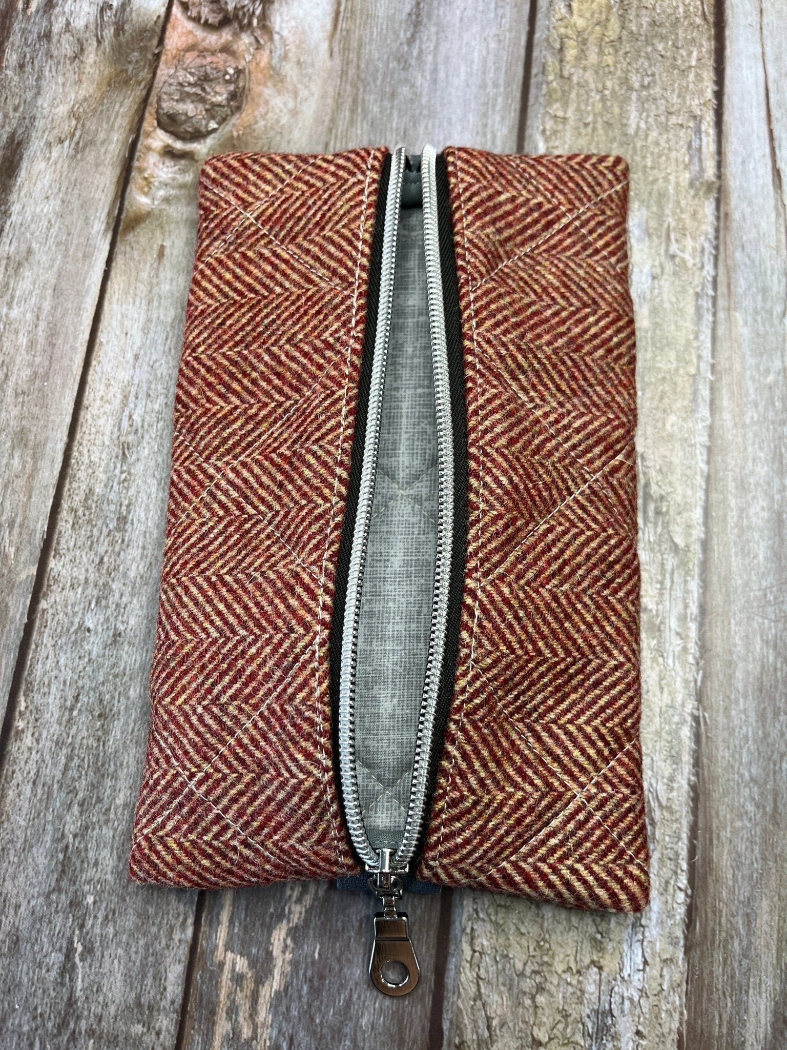 Beige Red Herringbone Tweed Notebook Pencil Case, A5 Journal Zip Case, Bookmark - Uphouse Crafts