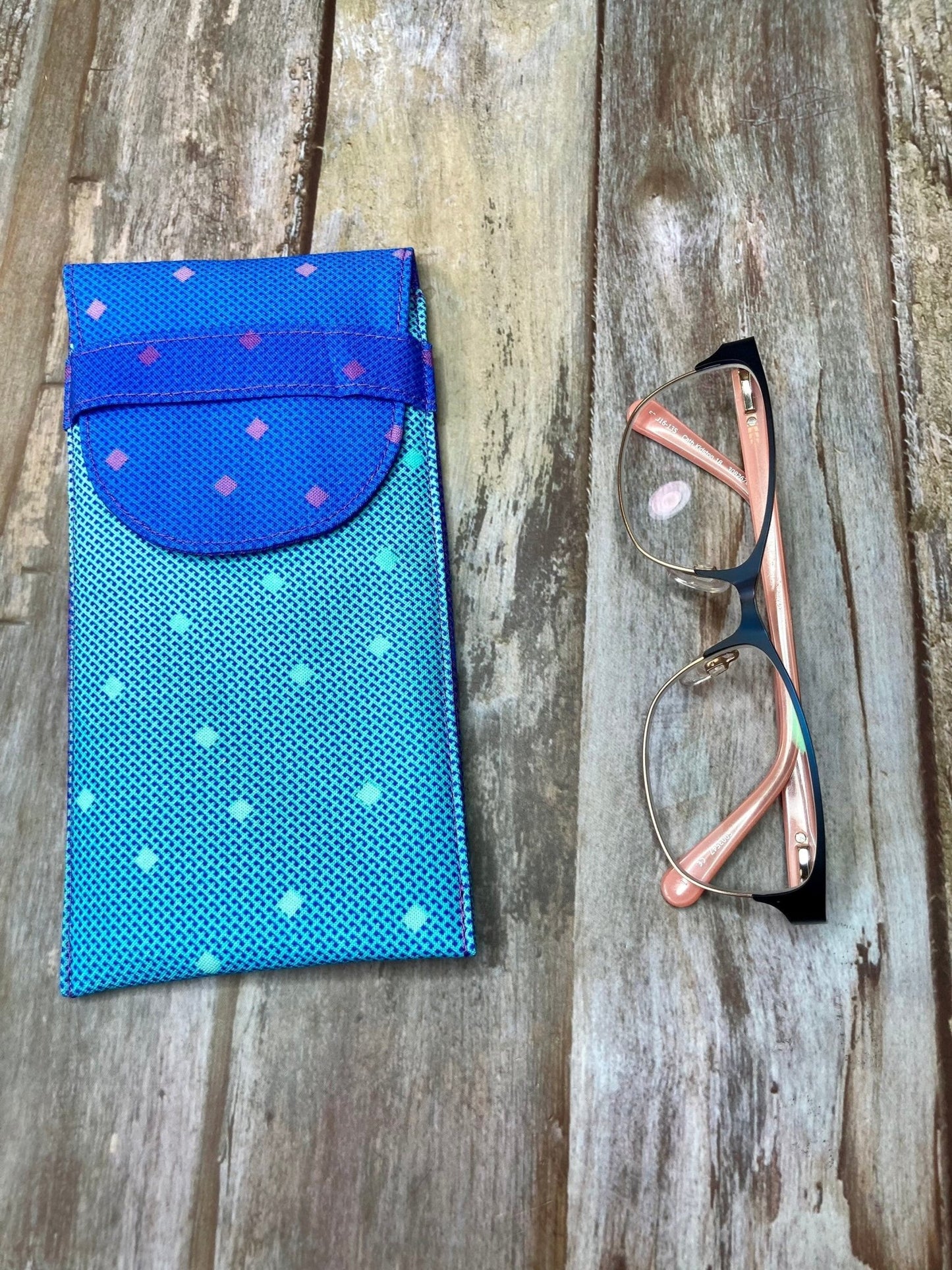 Blue Ombre Glasses Case - Uphouse Crafts