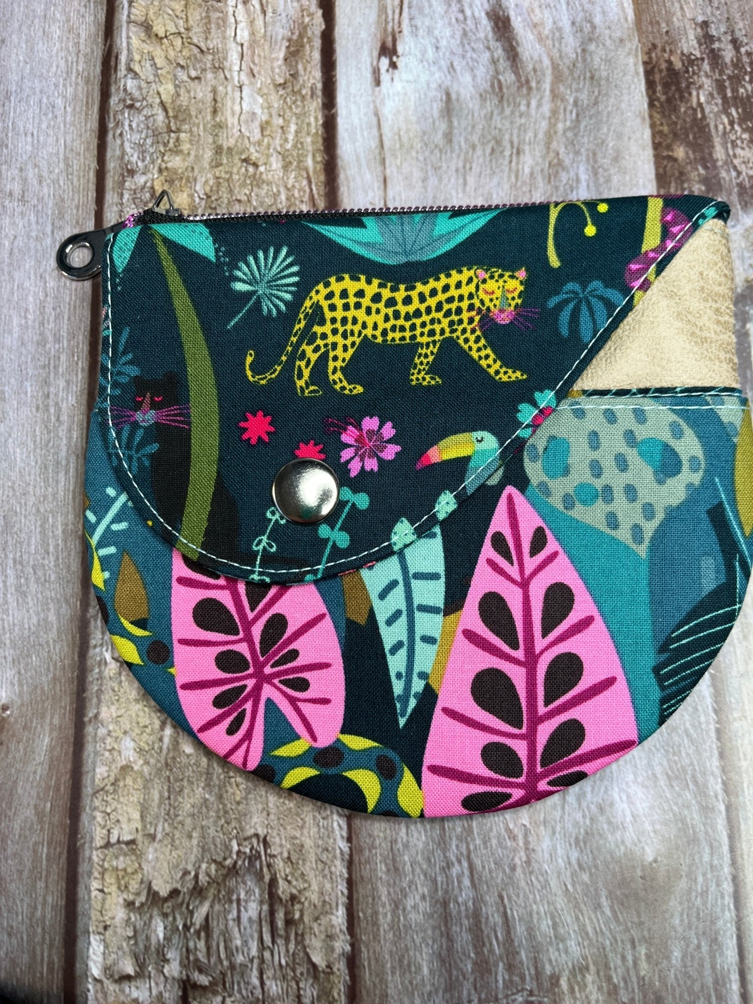 Green Rainforest Patchwork Round Wing Zip Purse - Uphouse Crafts