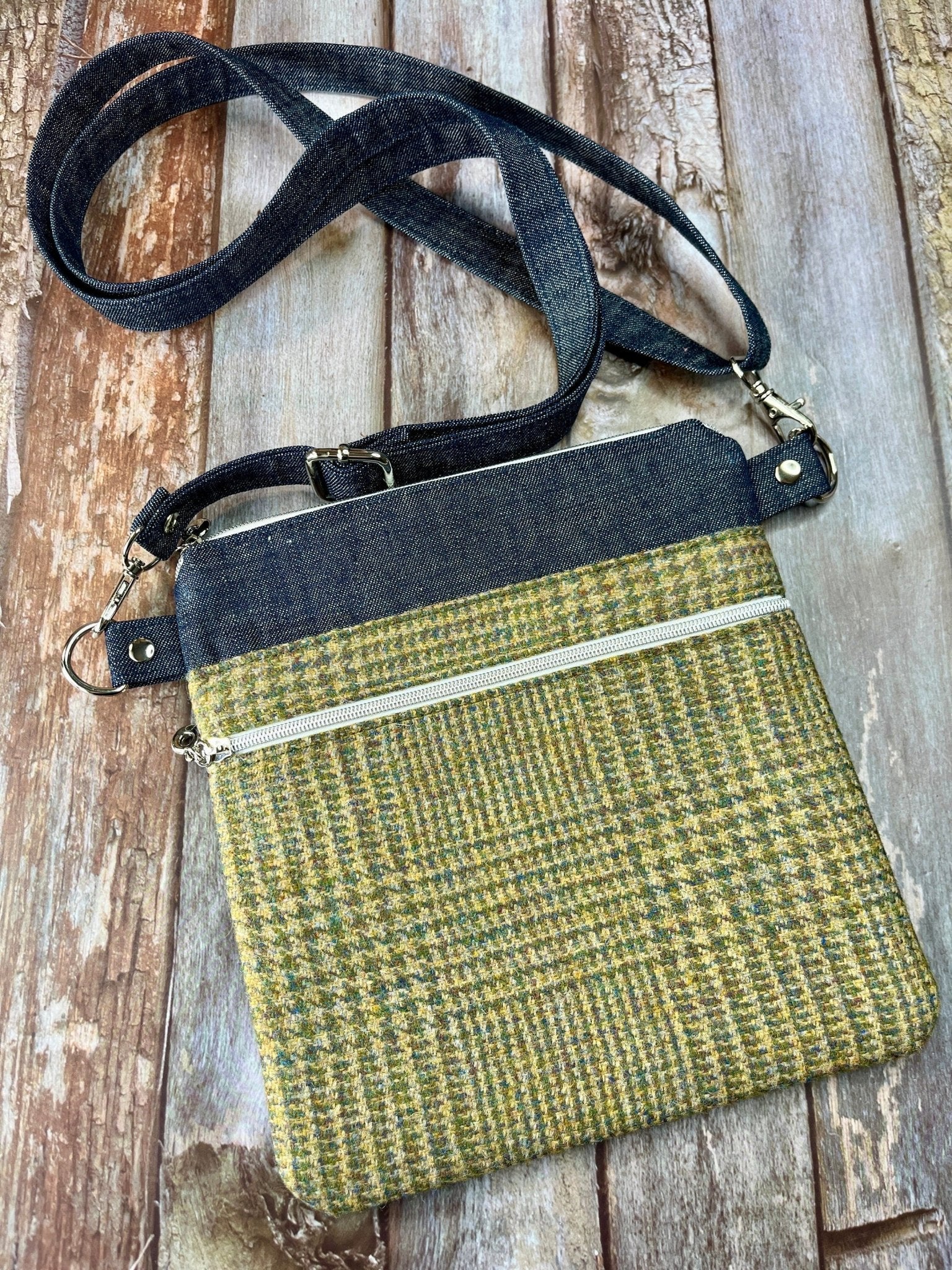 Green Wool Tweed Crossbody Bag - Uphouse Crafts