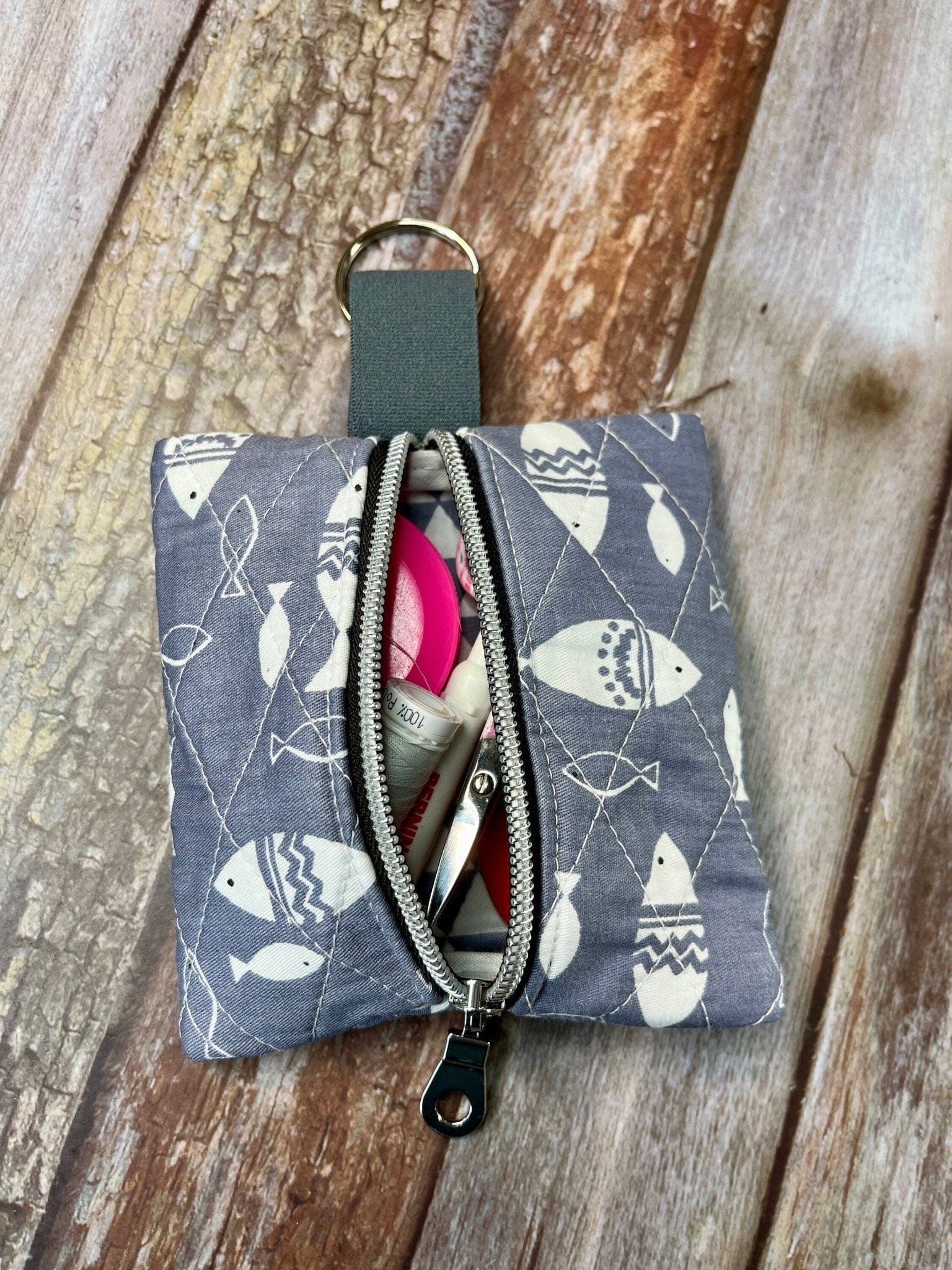 Mini Zip Pouch | Grey Fish quilted