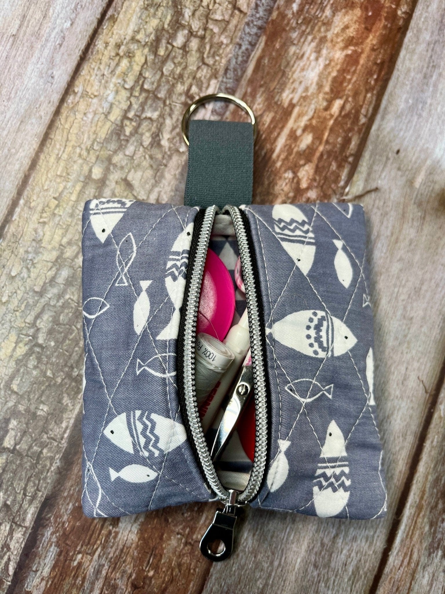 Mini Zip Pouch | Grey Fish quilted