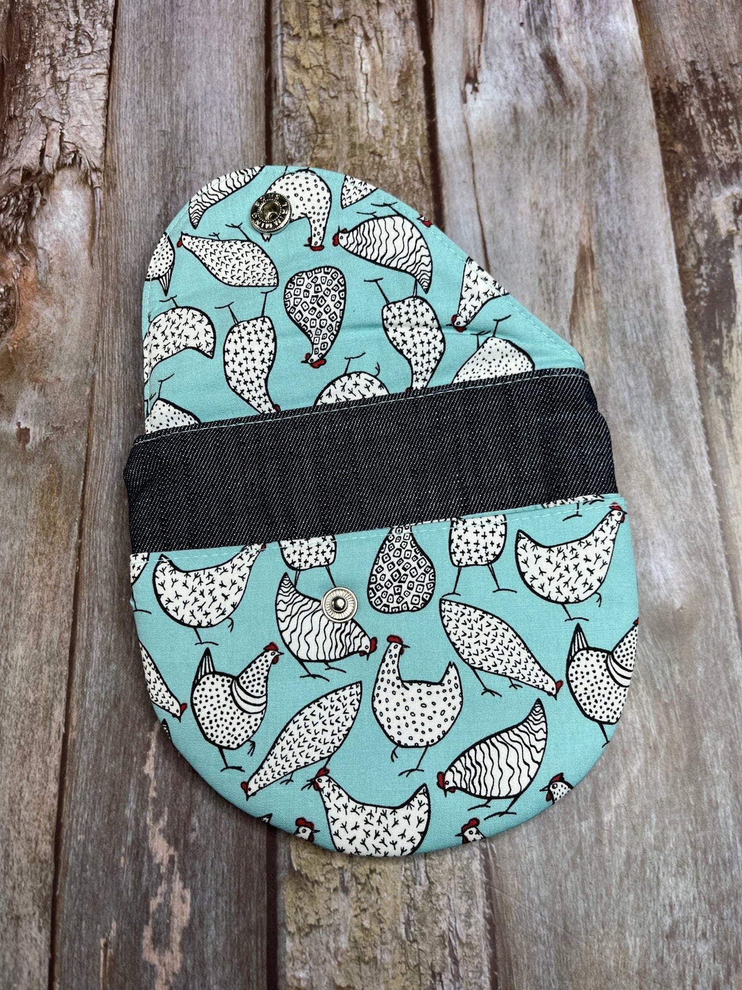 Mint Chicken Round Wing Zip Purse - Uphouse Crafts