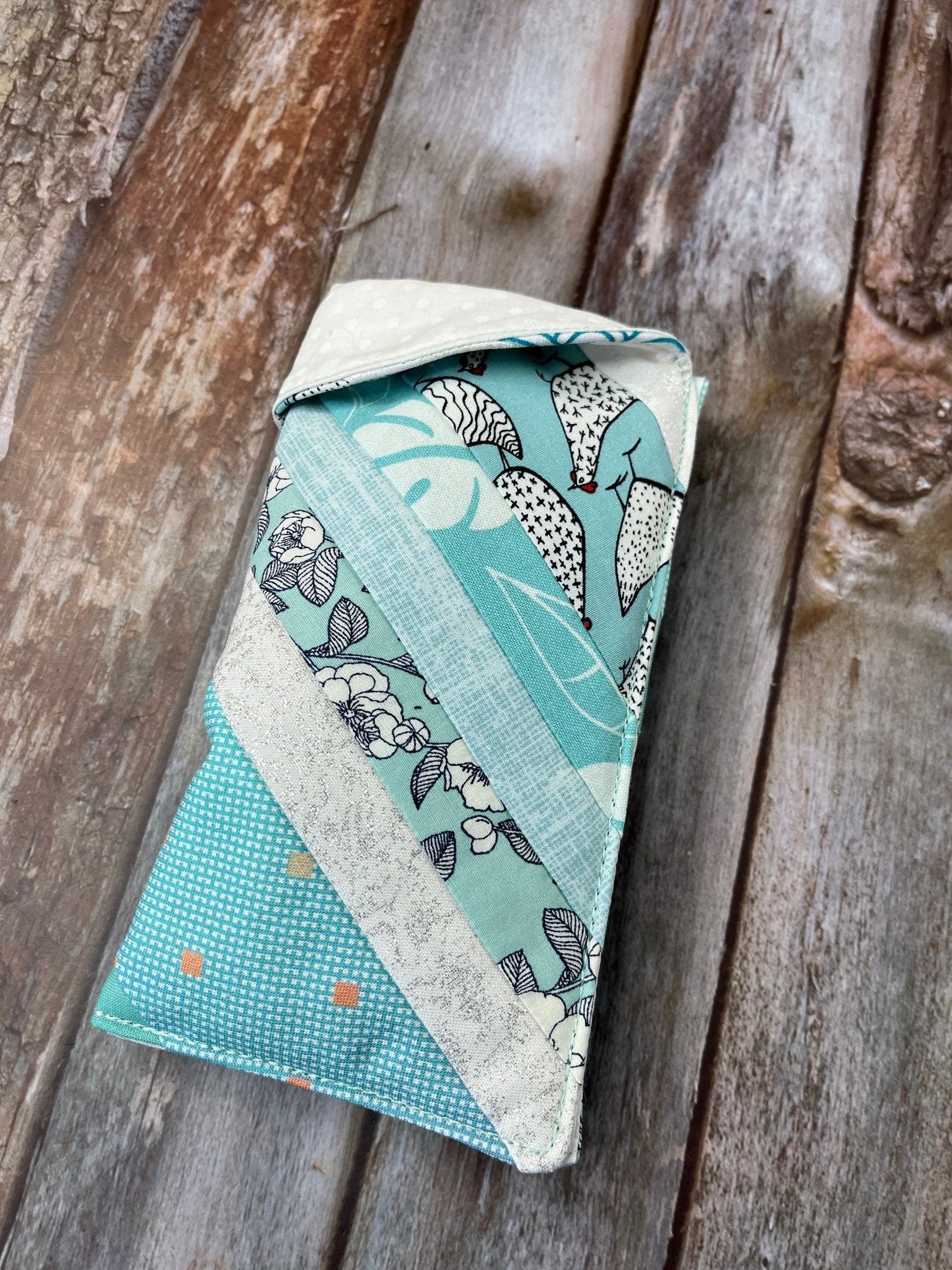 Mint White Chicken Patchwork Glasses Case - Uphouse Crafts