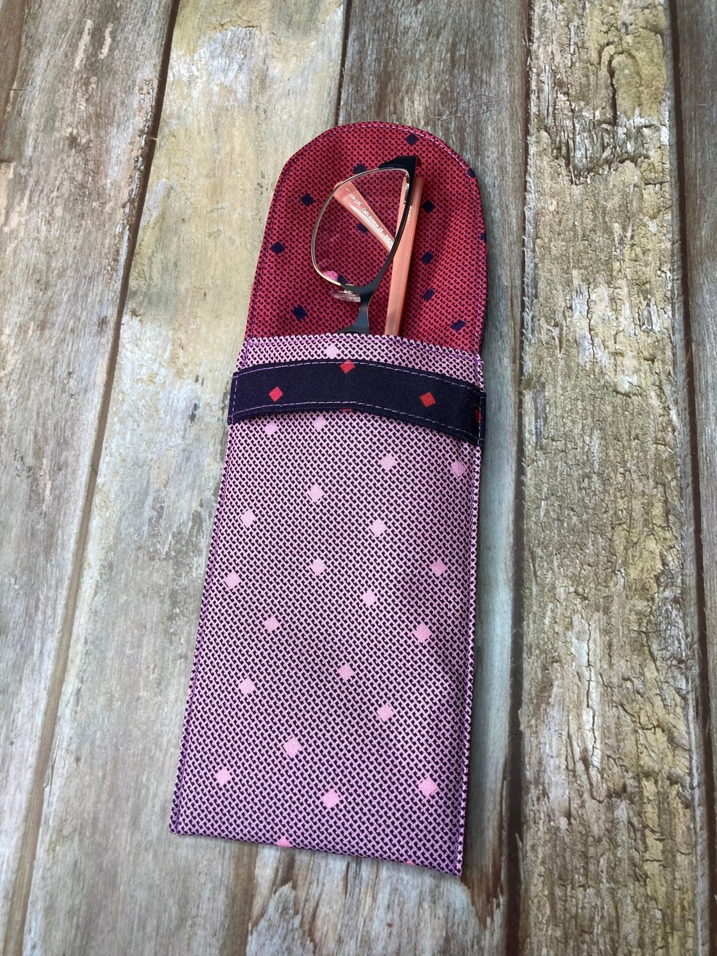 Pink Glasses Case - Uphouse Crafts