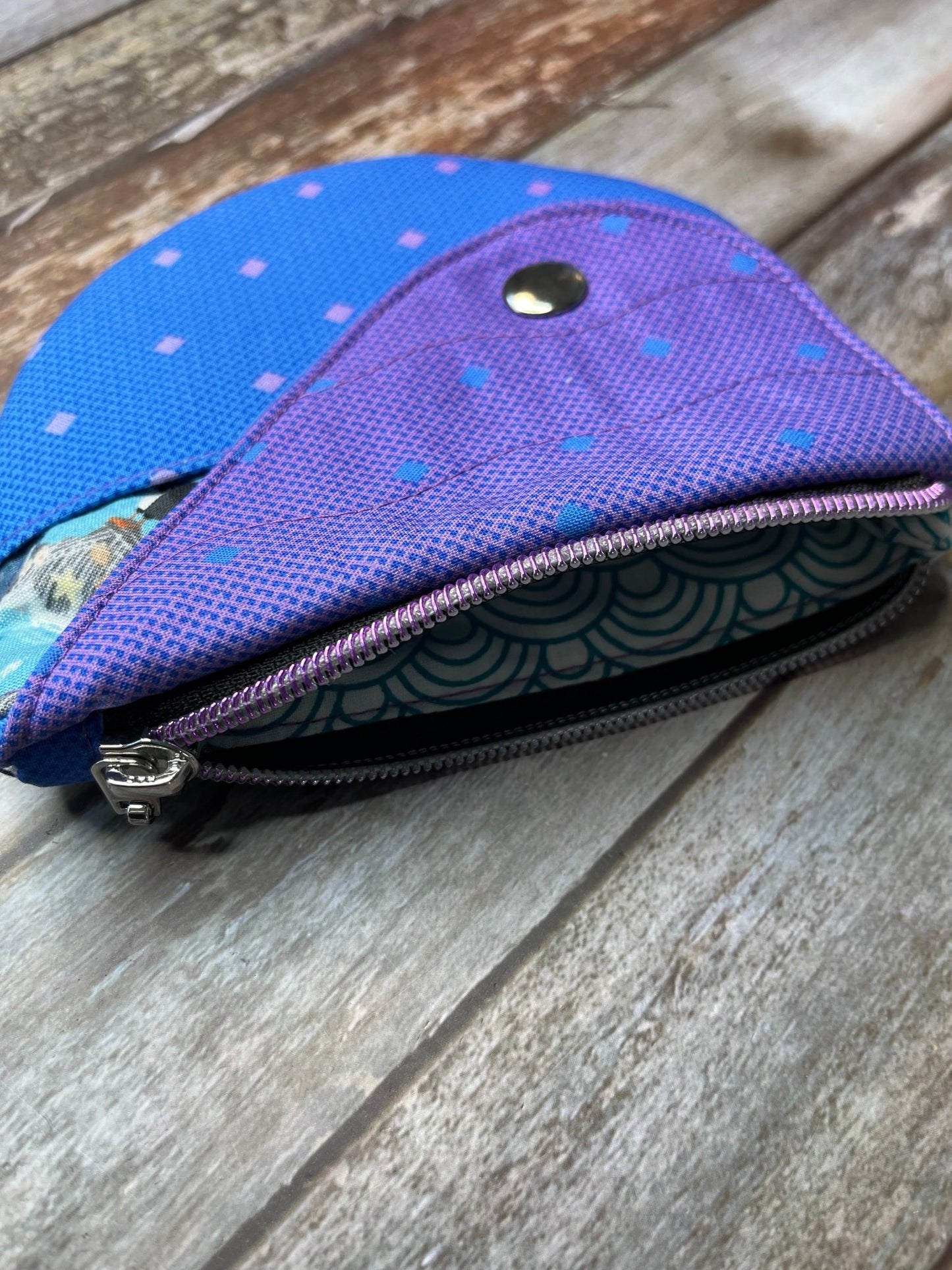 Purpe & Blue Patchwork Round Wing Zip Purse no2024 - 02 - Uphouse Crafts