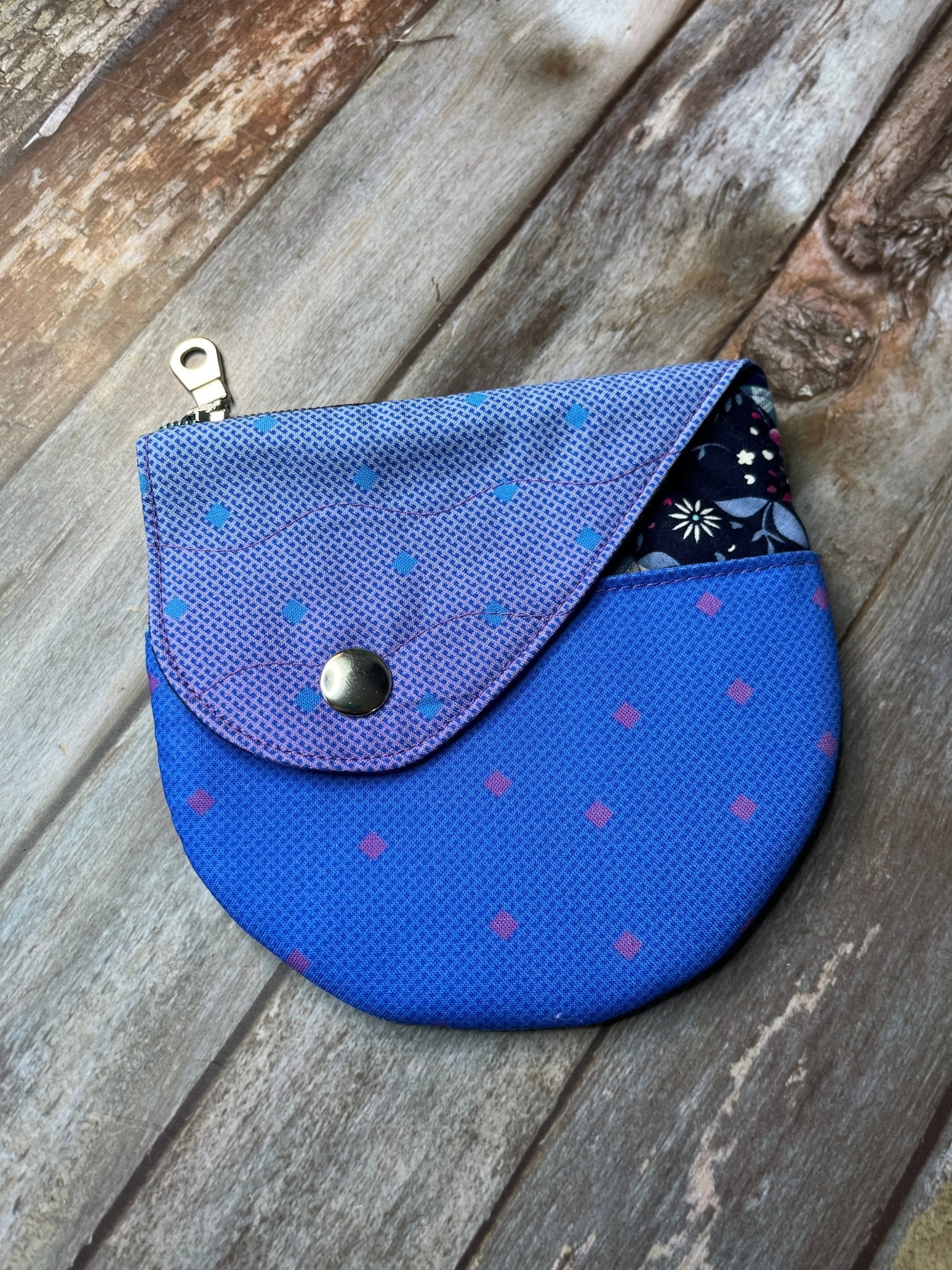 Purpe & Blue Patchwork Round Wing Zip Purse no2024 - 05 - Uphouse Crafts