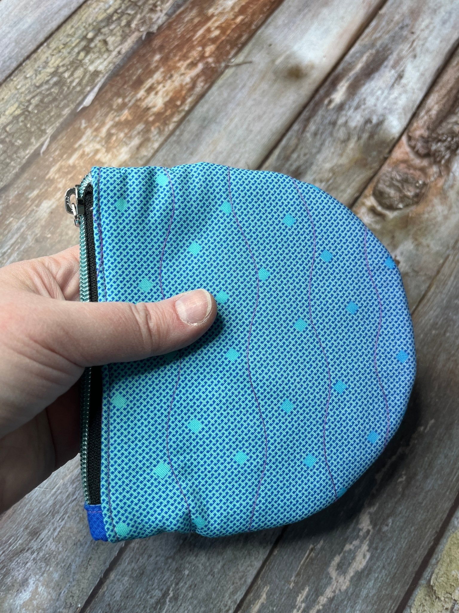 Purpe & Blue Patchwork Round Wing Zip Purse no2024 - 05 - Uphouse Crafts