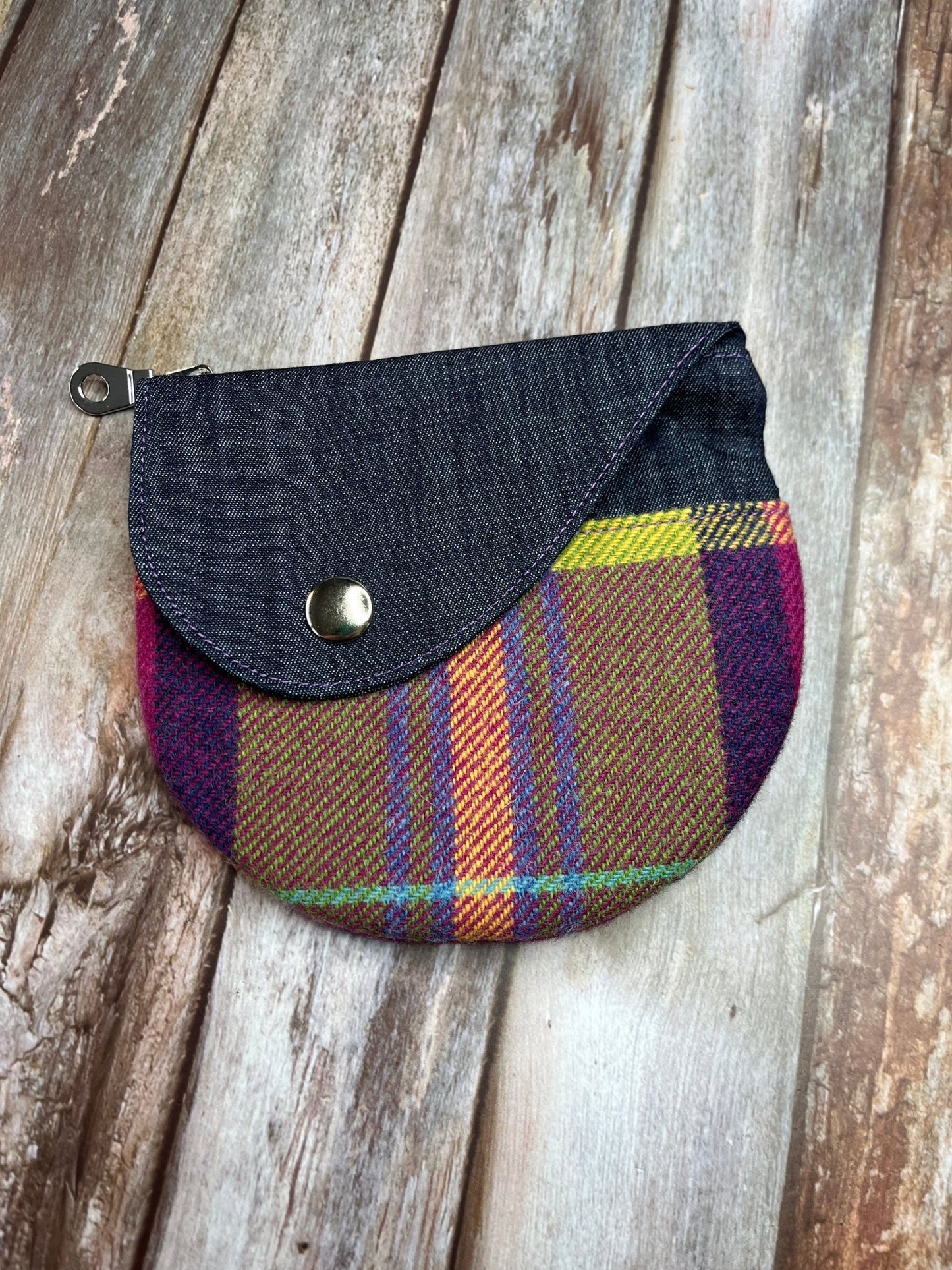 Shetland Summer Heather Tweed Round Wing Zip Purse - Uphouse Crafts