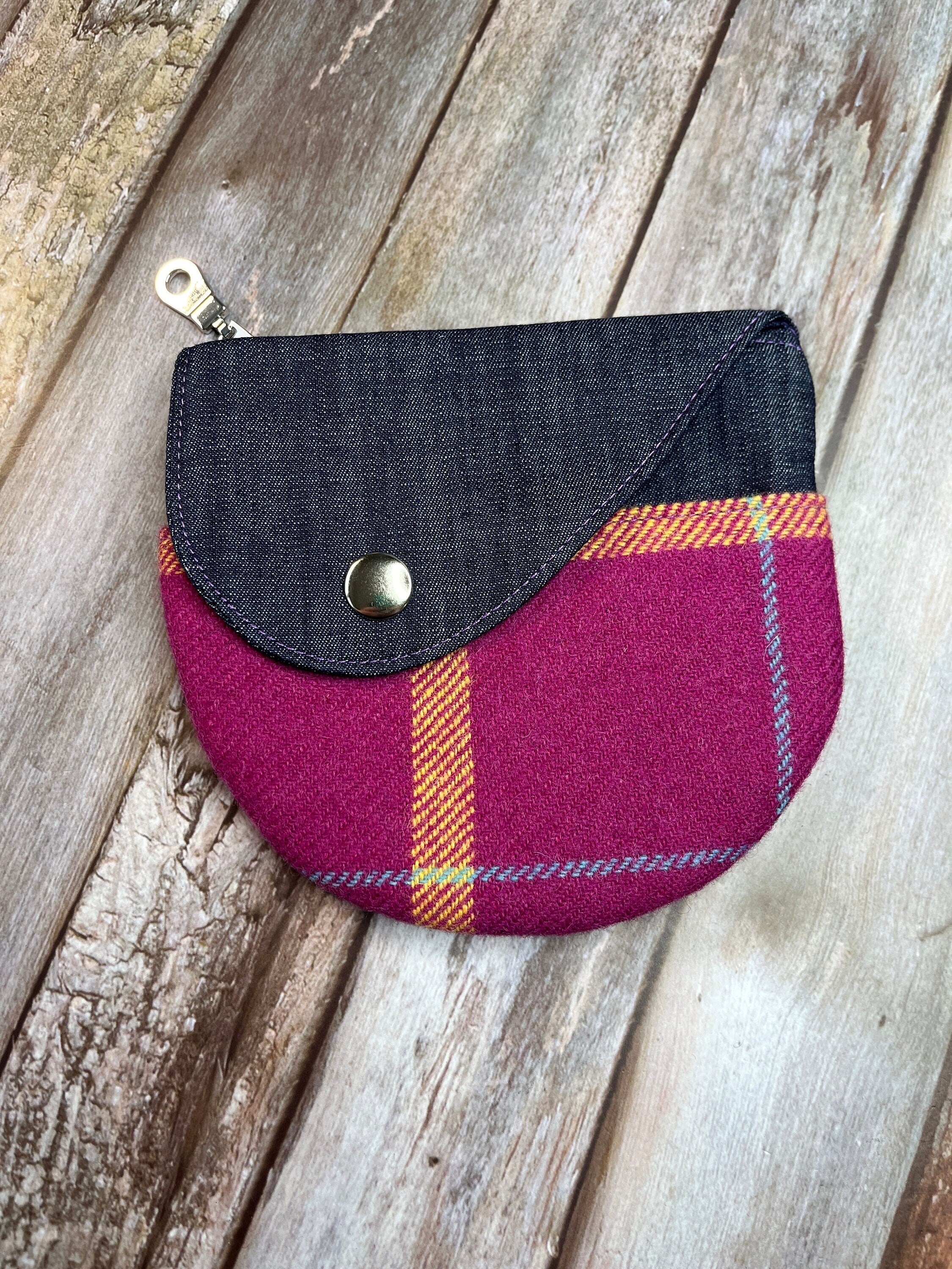 Summer Heather Tweed Round Wing Zip Purse - Uphouse Crafts