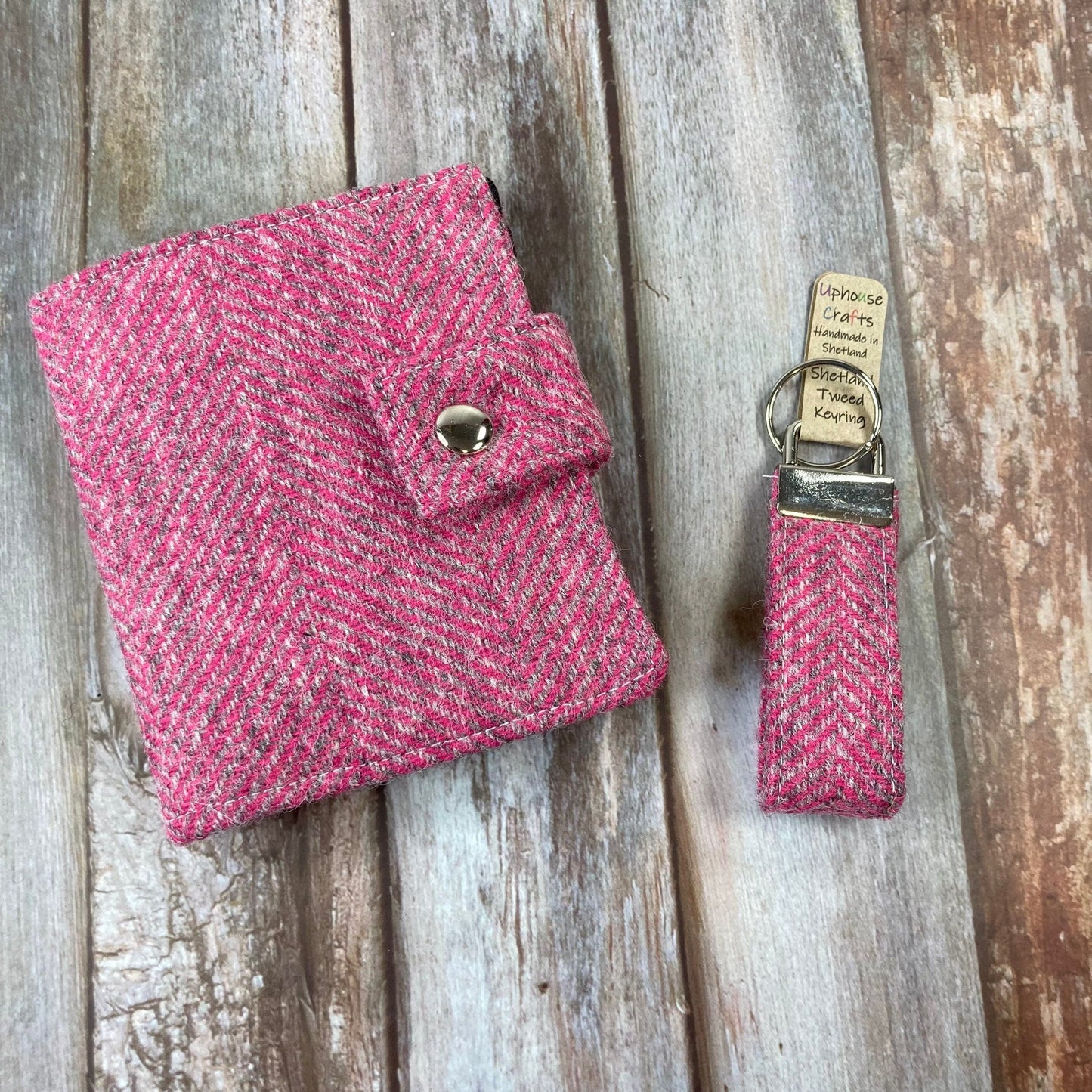 Left Handed Bi-Fold Shetland Sea Pinks Wool Tweet Wallet